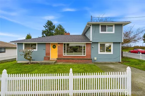 Exterior - 7525 Beverly Ln, Everett, WA 98203 photo 10 of 10