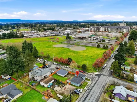 View/Area - 7525 Beverly Ln, Everett, WA 98203 photo 4 of 5