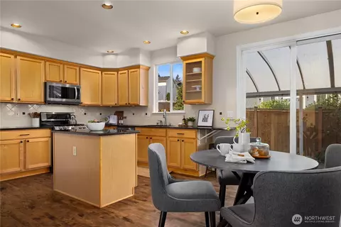 Kitchen - 105 202nd St SE, Bothell, WA 98012 photo 2 of 7