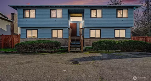 21636 29th Ave S, Des Moines, WA 98198
