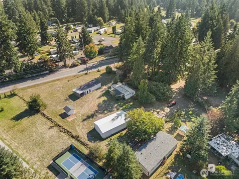 9427 Case Rd SW, Olympia, WA 98512
