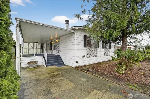 2725 E Fir St UNIT 105, Mount Vernon, WA 98273
