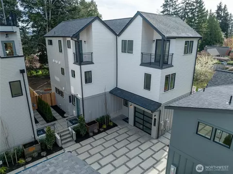 13542 39th Ave NE #B, Seattle, WA 98125