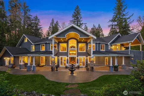 29015 SE 8th St, Fall City, WA 98024