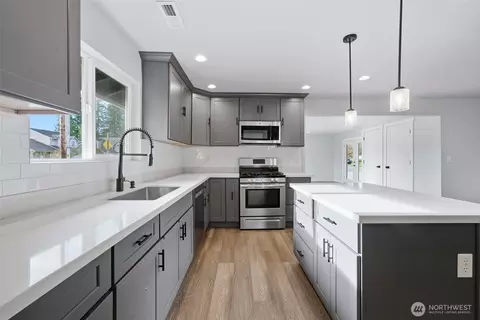 Kitchen - 731 High Ave, Sultan, WA 98294 photo 1 of 2