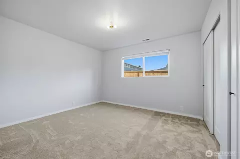 Bedroom - 731 High Ave, Sultan, WA 98294 photo 2 of 4