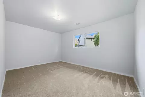 Bedroom - 731 High Ave, Sultan, WA 98294 photo 3 of 4
