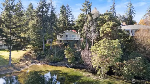 2604 Vincent Way NW, Bremerton, WA 98312