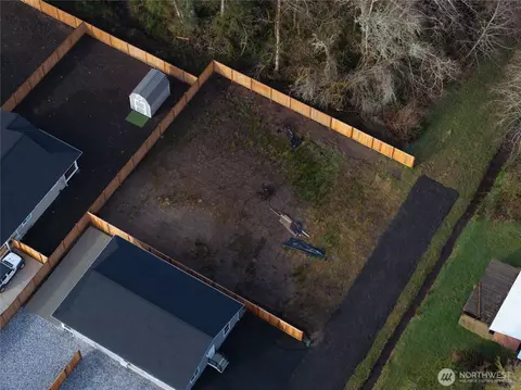 405 W Alder Ave, Westport, WA 98595