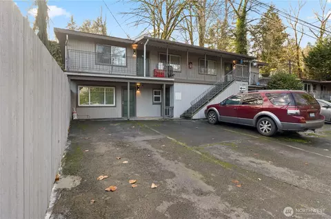 4811 S 252nd Pl, Kent, WA 98032