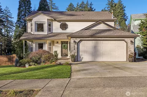 915 NW Vinca Ln, Camas, WA 98607
