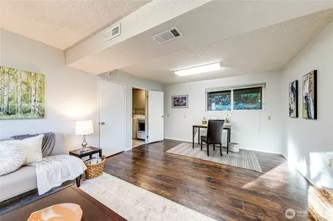 Other - 625 215th St SW, Bothell, WA 98021 photo 5 of 7
