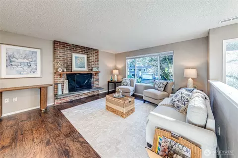 Living - 625 215th St SW, Bothell, WA 98021 photo 1 of 3