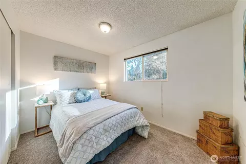 Bedroom - 625 215th St SW, Bothell, WA 98021 photo 3 of 3