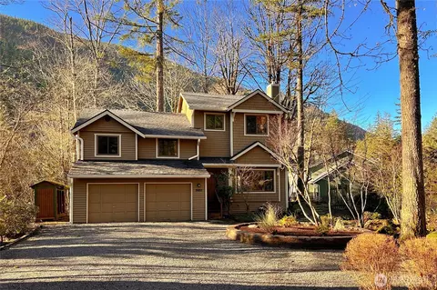 16811 423rd Pl SE, North Bend, WA 98045