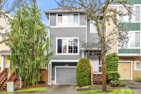 105 Birch St, Fircrest, WA 98466