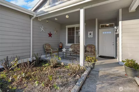 Exterior - 509 Balmer St SW, Orting, WA 98360 photo 3 of 6