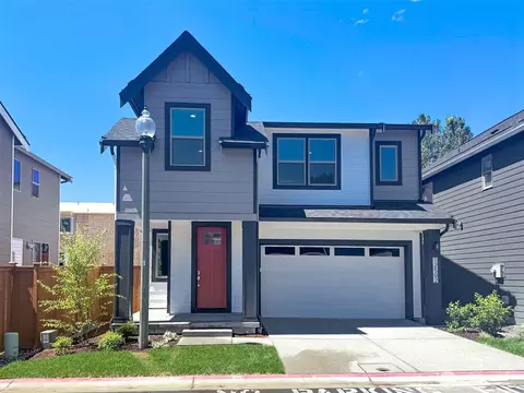 12502 SE 256th Pl #10, Kent, WA 98030