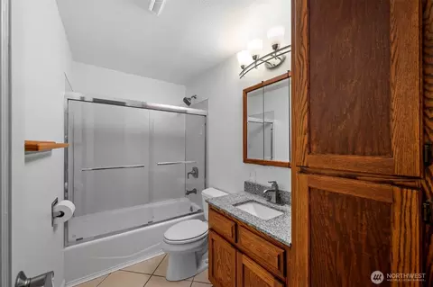Bath - 6205 W Beech St, Everett, WA 98203 photo 1 of 1