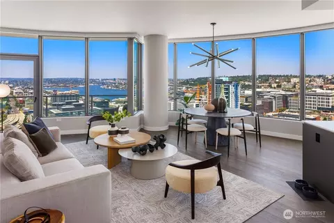 2510 6th Ave #3802, Seattle, WA 98121