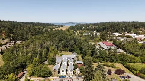 126 Fishing Aly, Eastsound, WA 98245