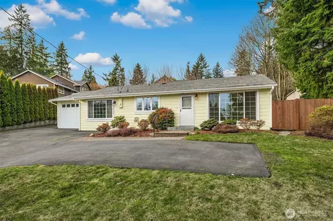 23700 77th Ave W, Edmonds, WA 98026