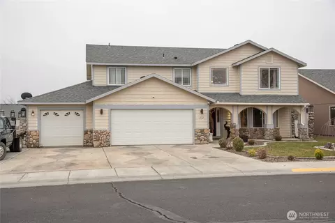 212 I St NE, Quincy, WA 98848