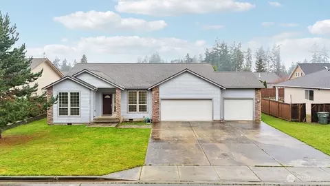 822 Madeline St, Port Angeles, WA 98363