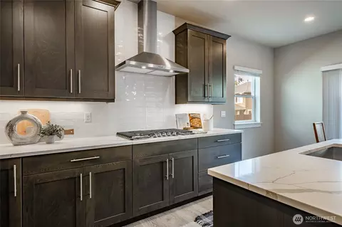 Kitchen - 4019 171st Pl SE, Bothell, WA 98012 photo 3 of 6
