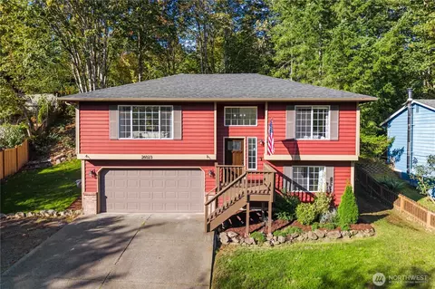 26023 222nd Ct SE, Maple Valley, WA 98038