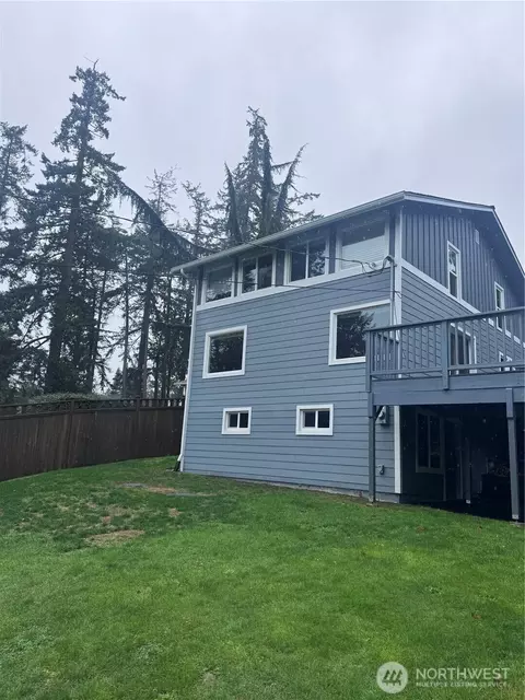 8230 SE City View Way, Port Orchard, WA 98366