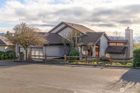 2309 Trillium Hts, Longview, WA 98632