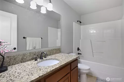 Bath - 18408 41st Dr SE, Bothell, WA 98012 photo 4 of 4