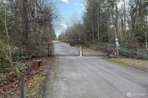27005 262nd Ave SE, Ravensdale, WA 98051