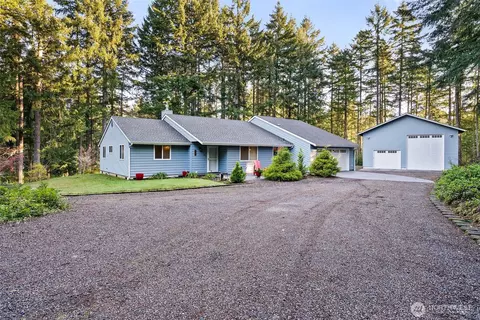 4918 Shellridge Rd NW, Olympia, WA 98502