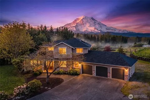 9906 328th St E, Graham, WA 98338