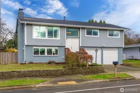 10512 SE 236th Pl, Kent, WA 98031