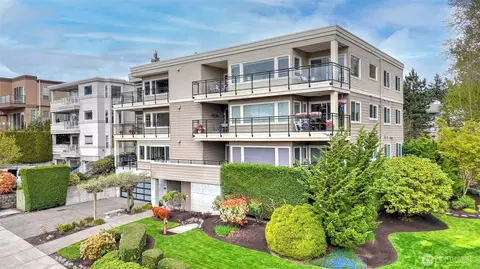 322 5th Ave #202, Kirkland, WA 98033