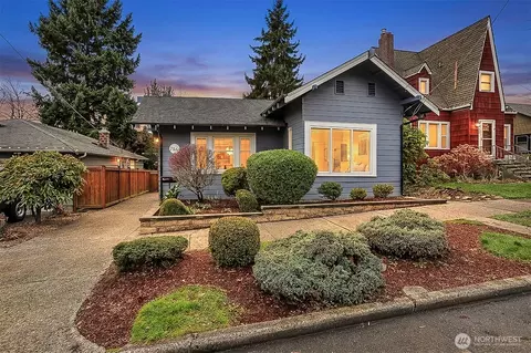 7341 11th Ave NW, Seattle, WA 98117