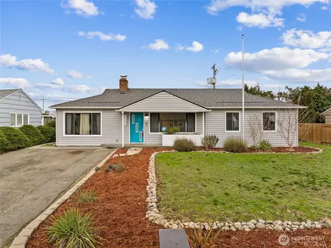 6105 Wildaire Rd SW, Lakewood, WA 98499