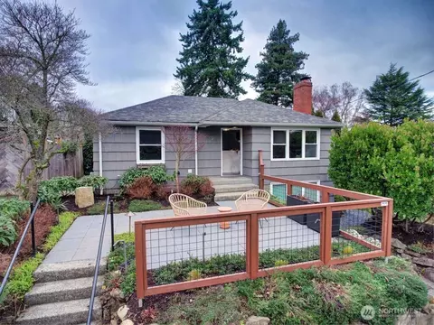 920 NW 96th St, Seattle, WA 98117