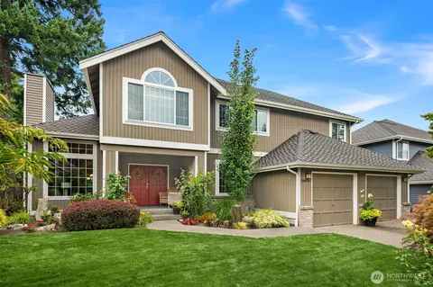 23970 SE 40th Pl, Issaquah, WA 98029