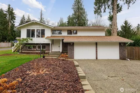 10610 Oak Rd, Lake Stevens, WA 98258