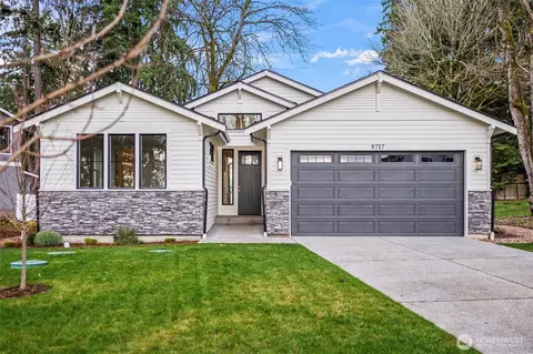 8717 33rd St E, Edgewood, WA 98371