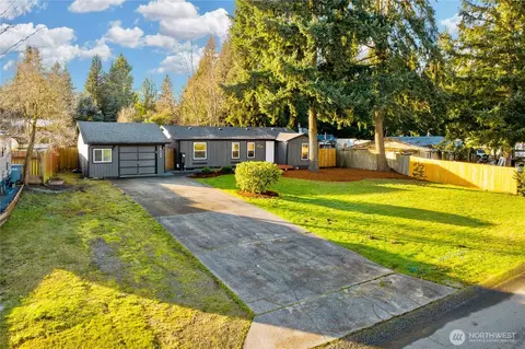 16124 120th Ave E, Puyallup, WA 98374