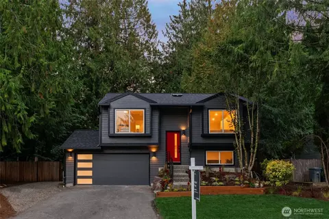 2709 229th Pl NE, Sammamish, WA 98074