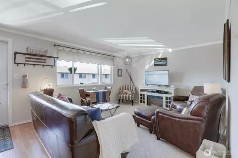1420 48th #B10, Long Beach, WA 98631