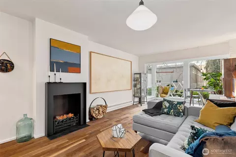 308 E Republican St #513, Seattle, WA 98102