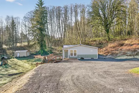 152 Crow Butte Rd, Longview, WA 98632