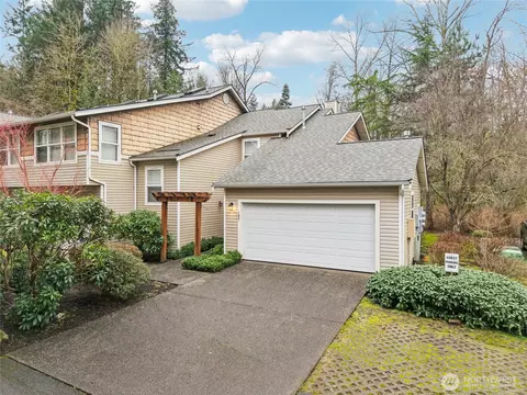2715 Cody Cir #102, Bellingham, WA 98225